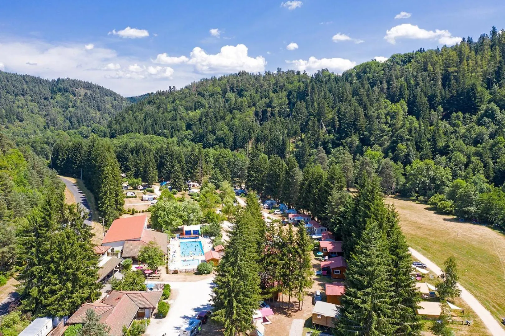 Glamping Haure-Loire Hotel Sainte-Sigolene 0*,  France